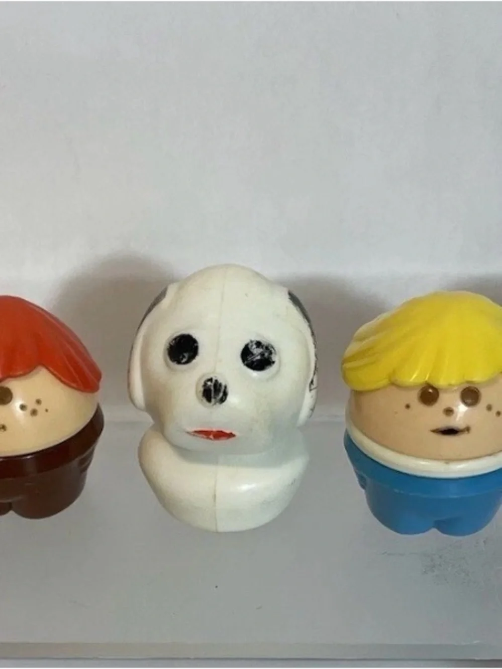 Vintage Little Tikes People Lot of 5  1 Dog 4 People ALL DIFFERENT